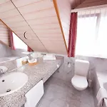 Hotel Schloessli Garni - Free Parking