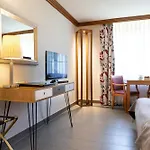 Hotel Schloessli Garni - Free Parking