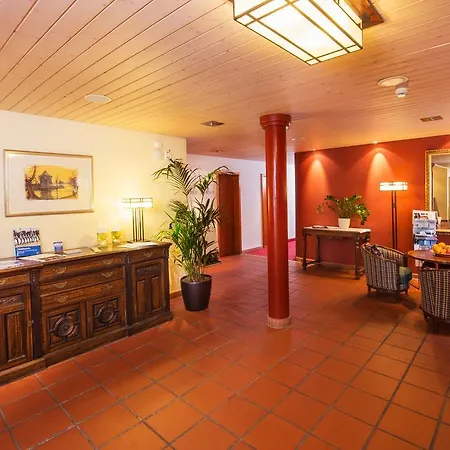 Hotel Schloessli Garni - Free Parking