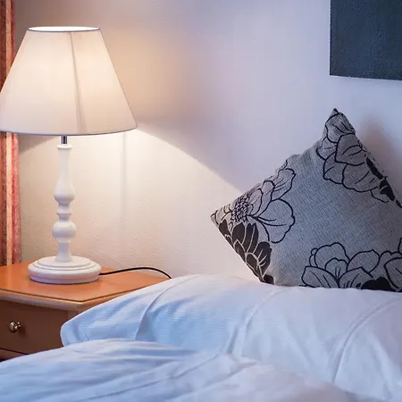 Schloessli Garni - Free Parking 4*