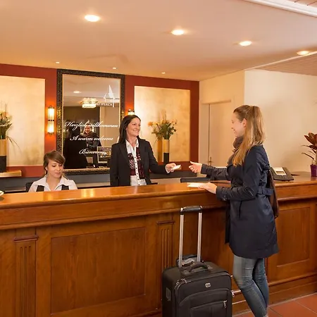 Hotel Schloessli Garni - Free Parking