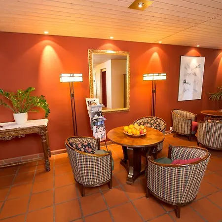 Schloessli Garni - Free Parking Hotel 4*