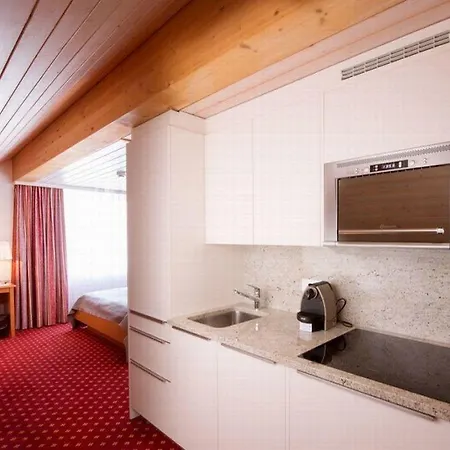 Hotel Schloessli Garni - Free Parking 4*