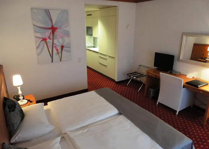 Schloessli Garni - Free Parking 4*